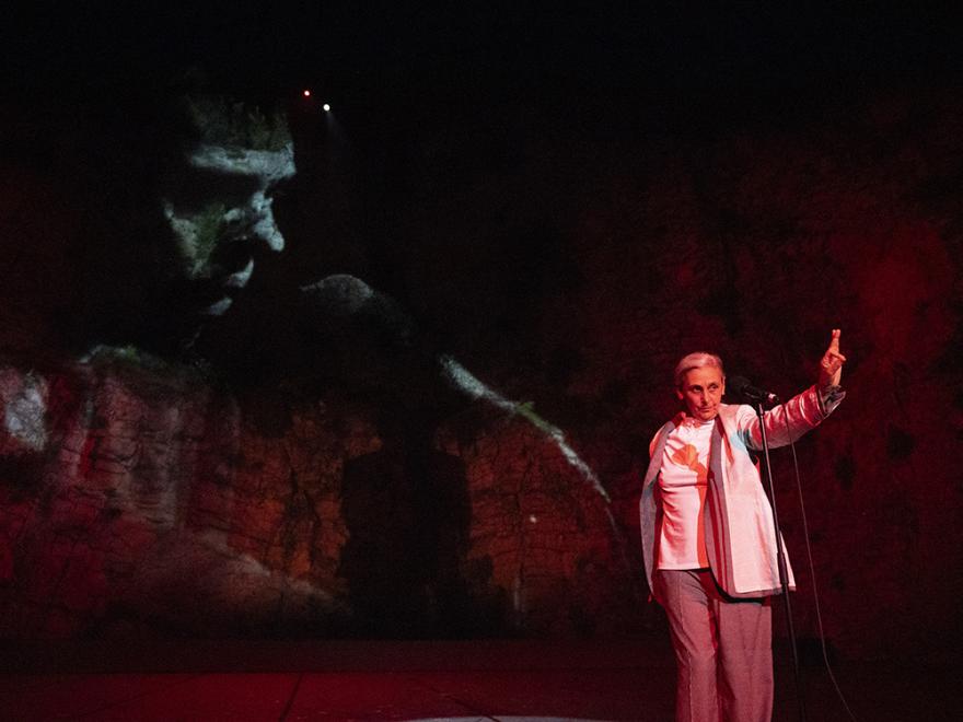 © Anne Van Aerschot